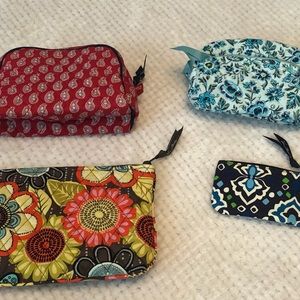 Vera Bradley Cosmetic Bags & Zip ID
